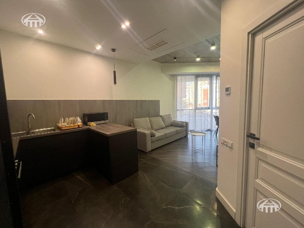 Квартира · 1 комн. · 42 м² · Давташен