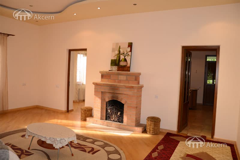 Apartment · 5 rooms · 197 m² · Shengavit