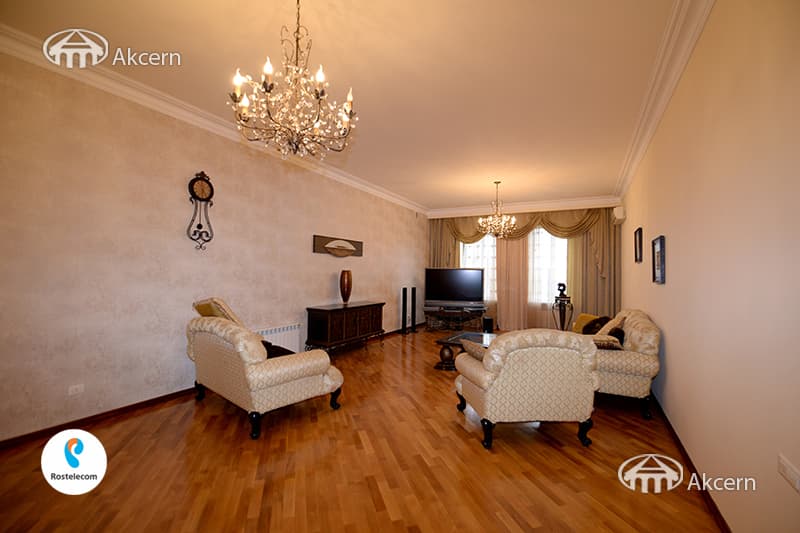 Առանձնատուն · 6 սեն. · 863 մ² · Նորք-Մարաշ