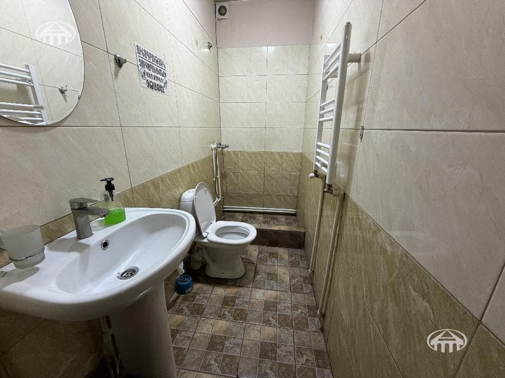 Hotel · 9 rooms · 380 m² · Shengavit