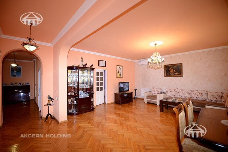 Mansion · 9 rooms · 385 m² · Kanaker-Zeytun