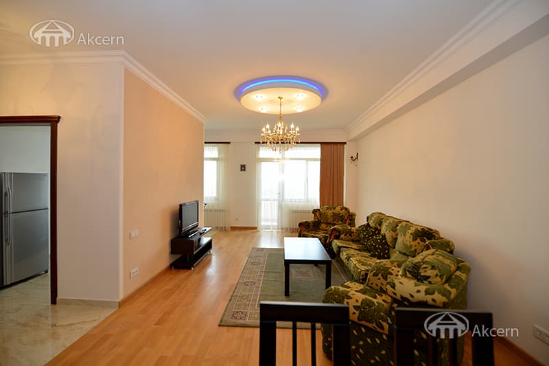 Apartment · 3 rooms · 113 m² · Kentron