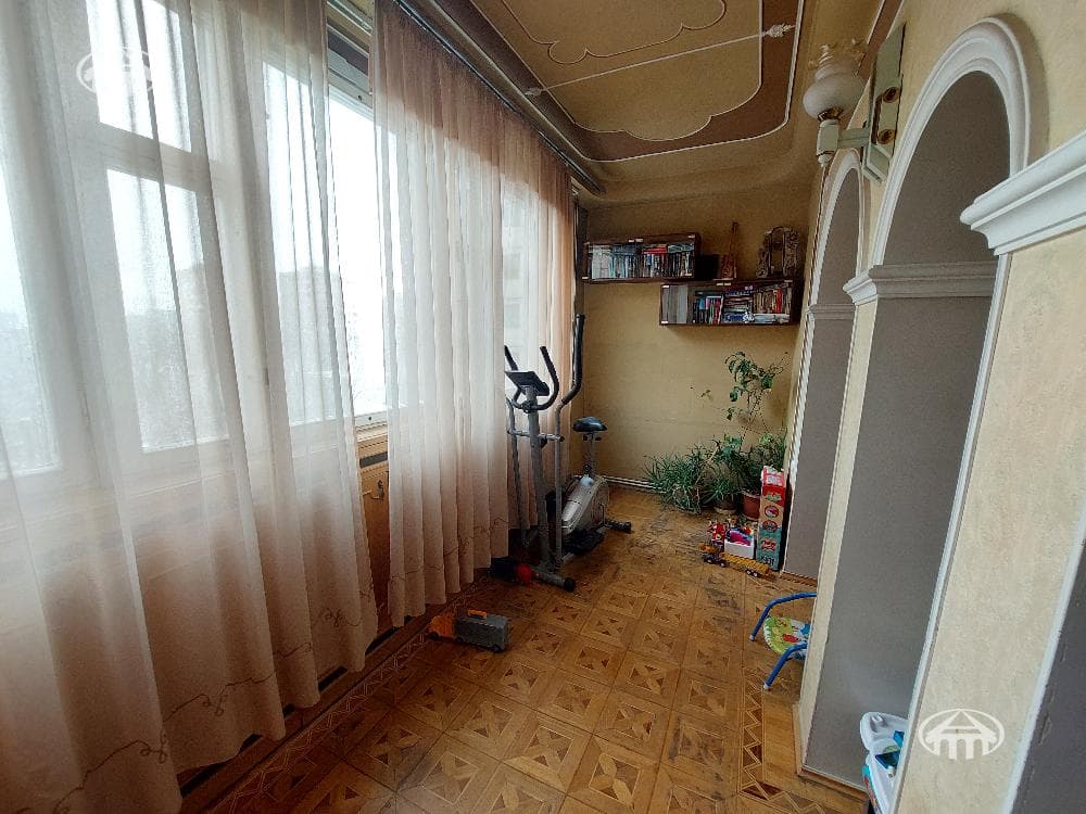 Квартира · 3 комн. · 96 м² · Давташен