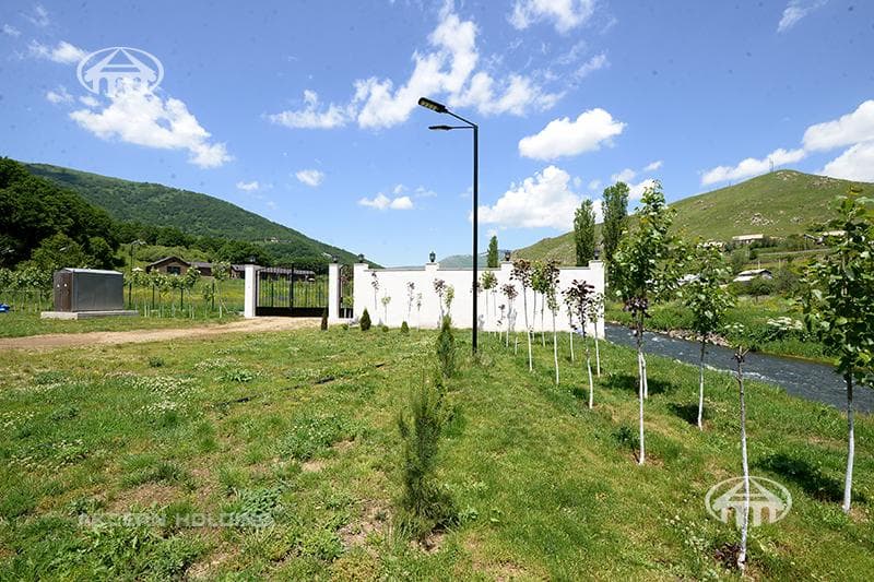 Land · 14,290 m² · v. Artavaz