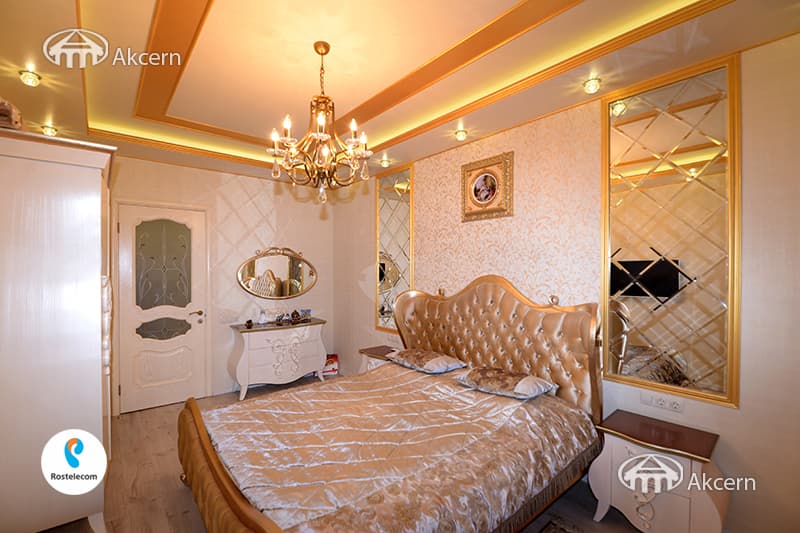 Квартира · 4 комн. · 180 м² · Кентрон