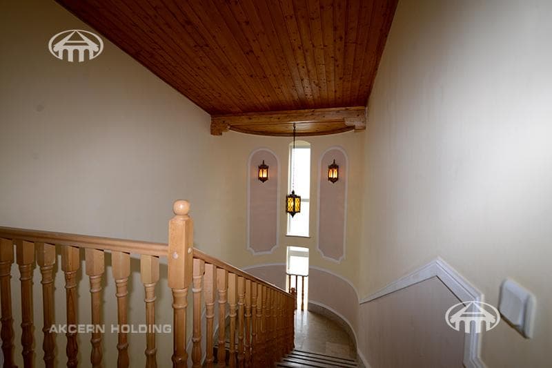 Mansion · 8 rooms · 390 m² · Arabkir
