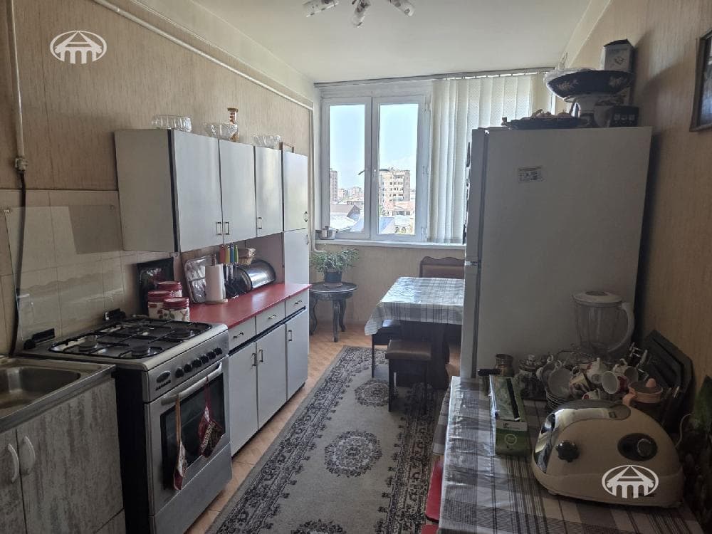 Apartment · 2 rooms · 76 m² · Arabkir
