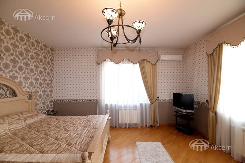 Особняк · 5 комн. · 270 м² · Канакер-Зейтун