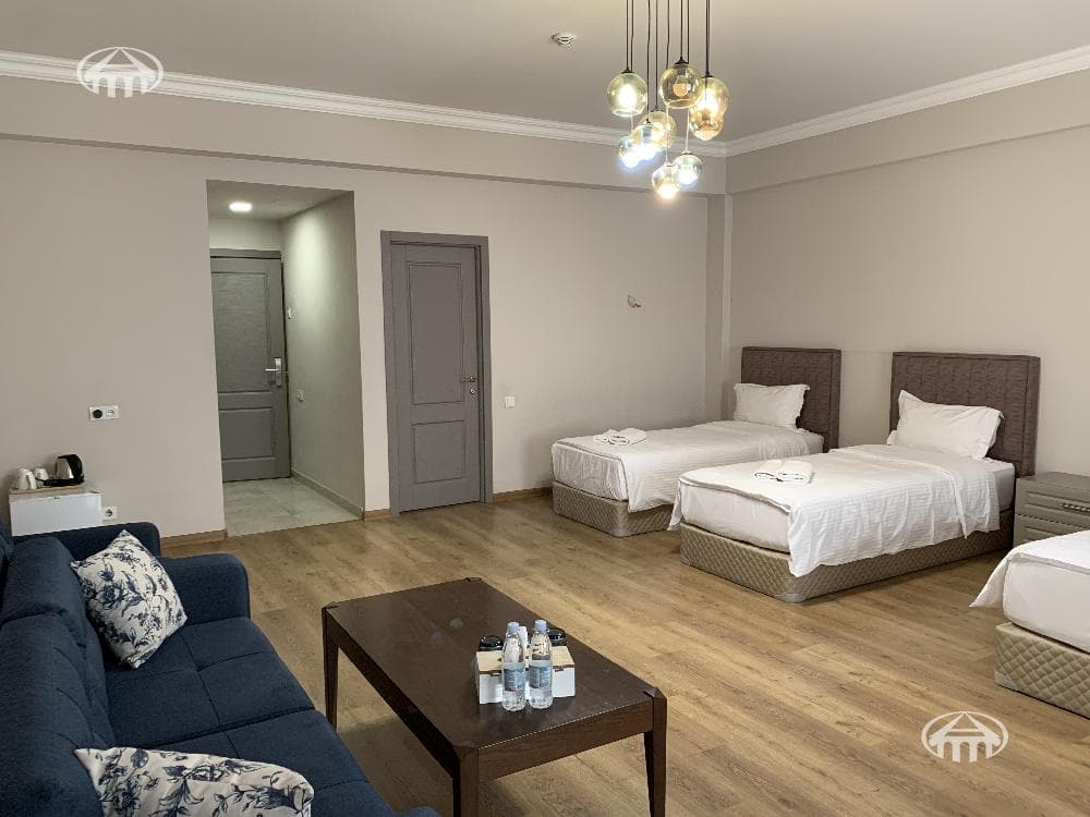 Apartment · 1 rooms · 36 m² · Kentron