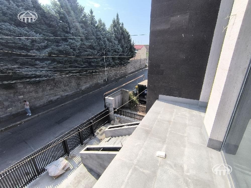 Особняк · 6 комн. · 325 м² · Арабкир