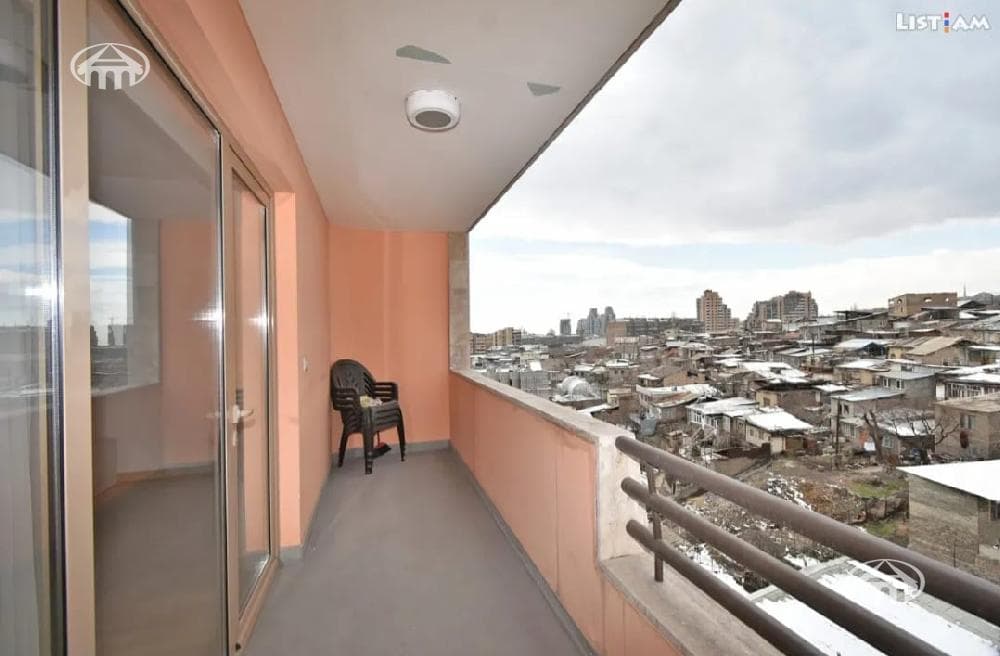Квартира · 3 комн. · 89 м² · Кентрон