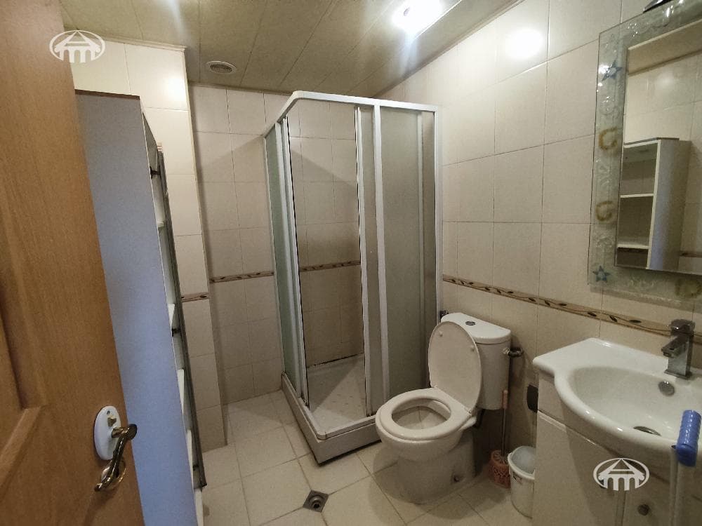 Квартира · 3 комн. · 90 м² · Арабкир