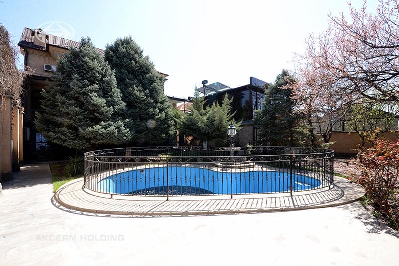 Mansion · 7 rooms · 500 m² · Malatia-Sebastia