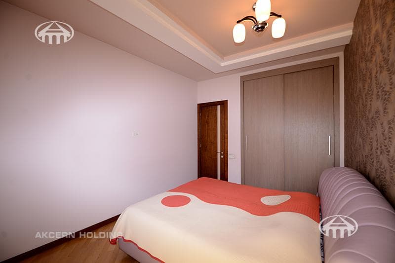 Apartment · 3 rooms · 121 m² · Arabkir