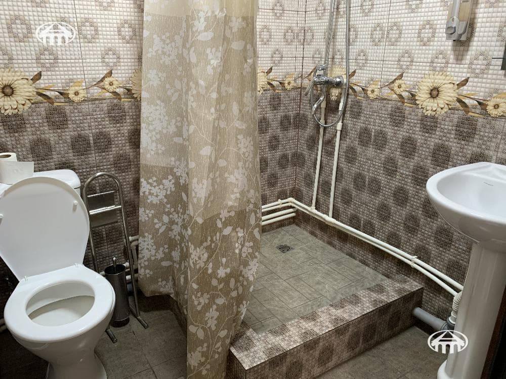 Отель · 9 комн. · 325 м² · Дилиджан