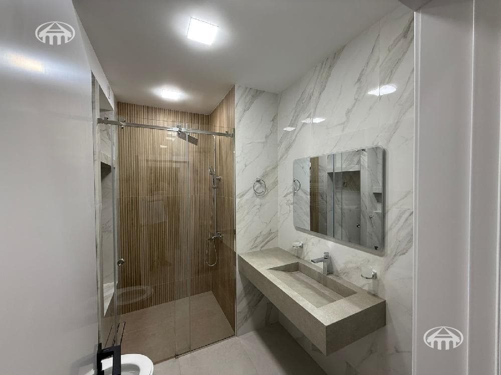 Квартира · 2 комн. · 65 м² · Аджапняк