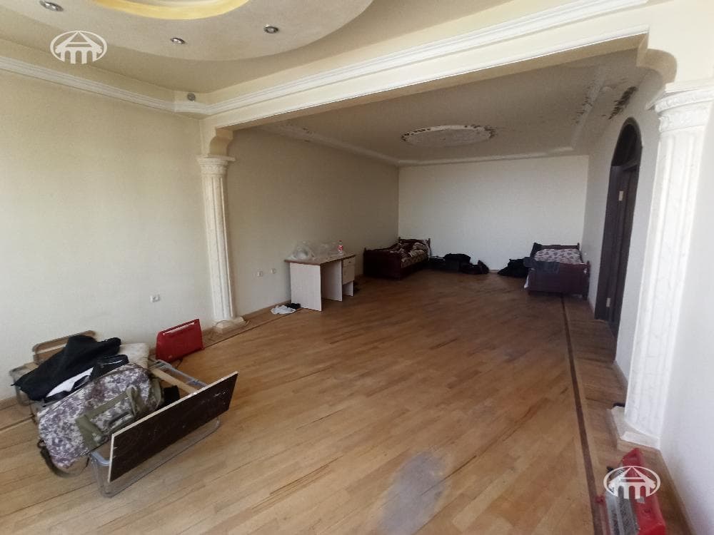Особняк · 358 м² · Норк-Мараш