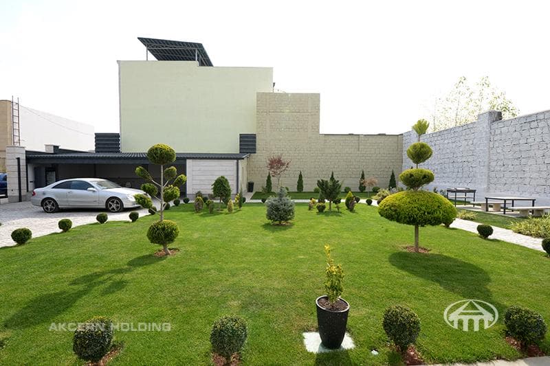 House · 6 rooms · 567 m² · Ajapnyak