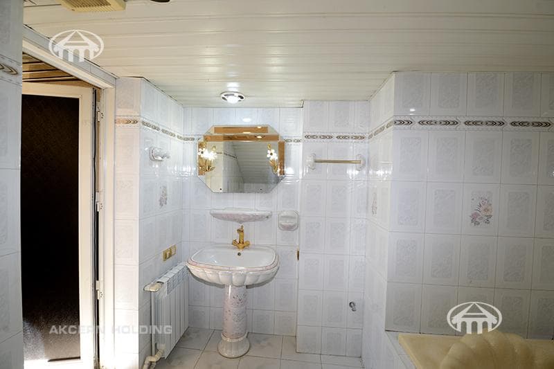Mansion · 6 rooms · 436 m² · Arabkir — photo 34 / 39