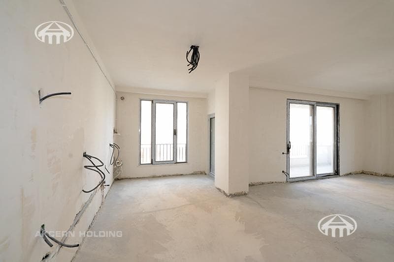 Apartment · 4 rooms · 173 m² · Kentron