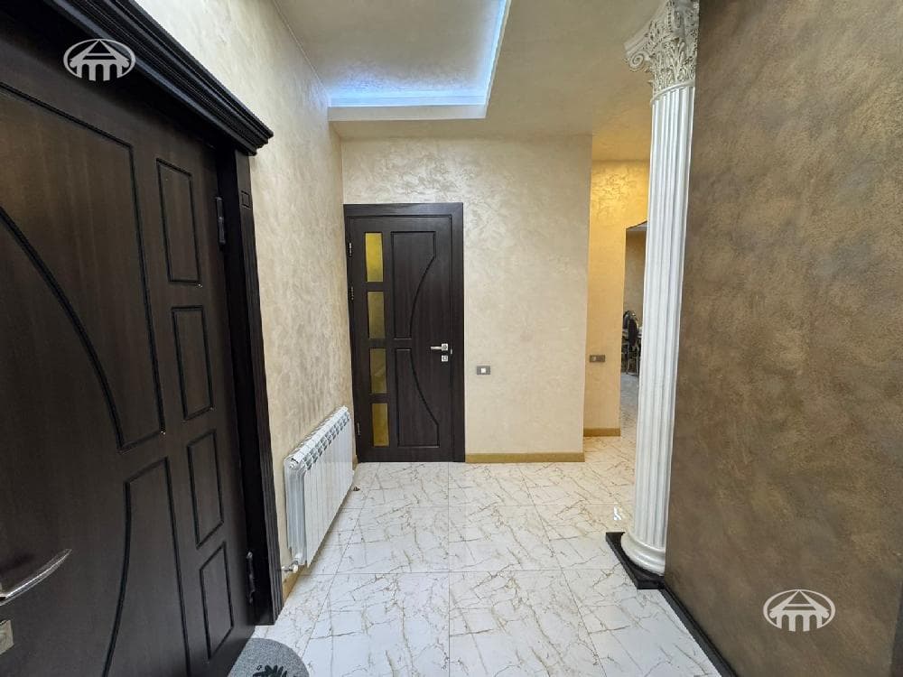 Квартира · 4 комн. · 129 м² · Арабкир