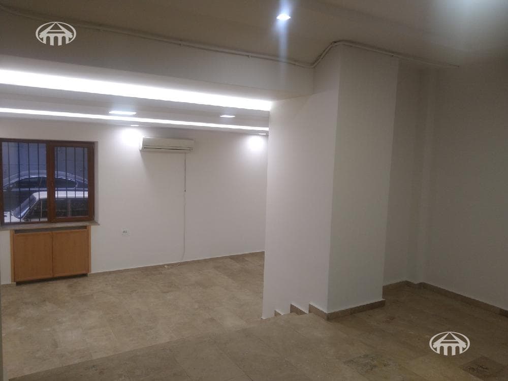 Office · 183 m² · Kentron