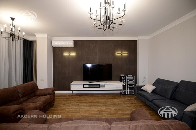 Квартира · 4 комн. · 151 м² · Кентрон