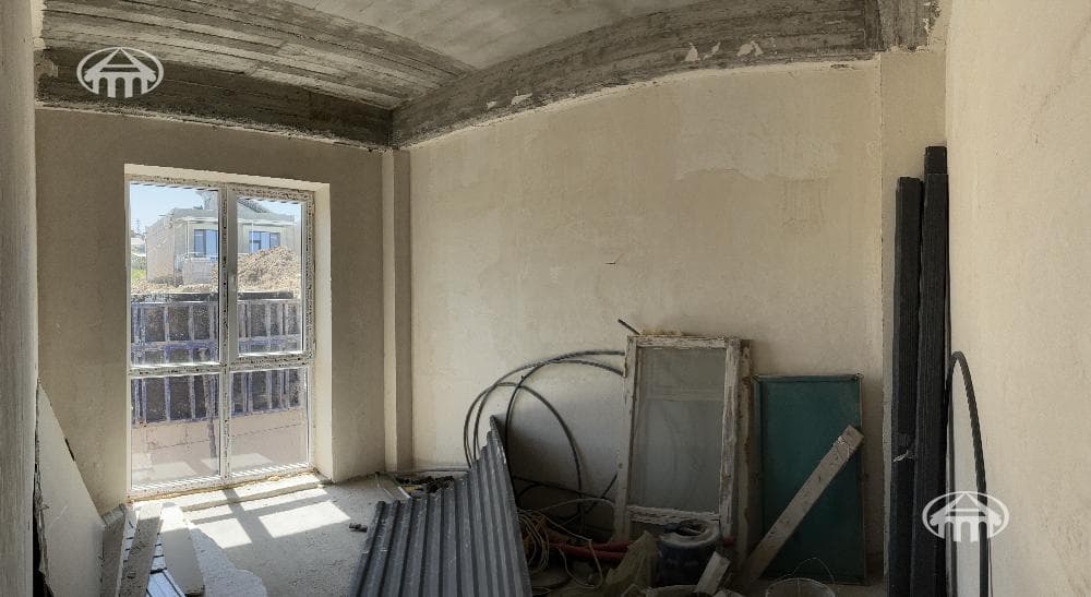 Թաունհաուս · 5 սեն. · 244 մ² · գ․ Առինջ