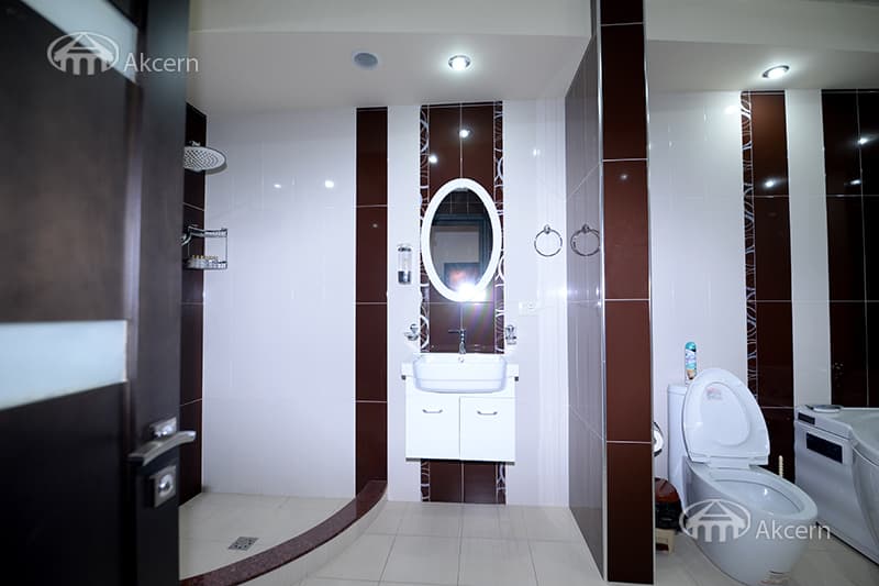 Отель · 1 130 м² · Норк-Мараш
