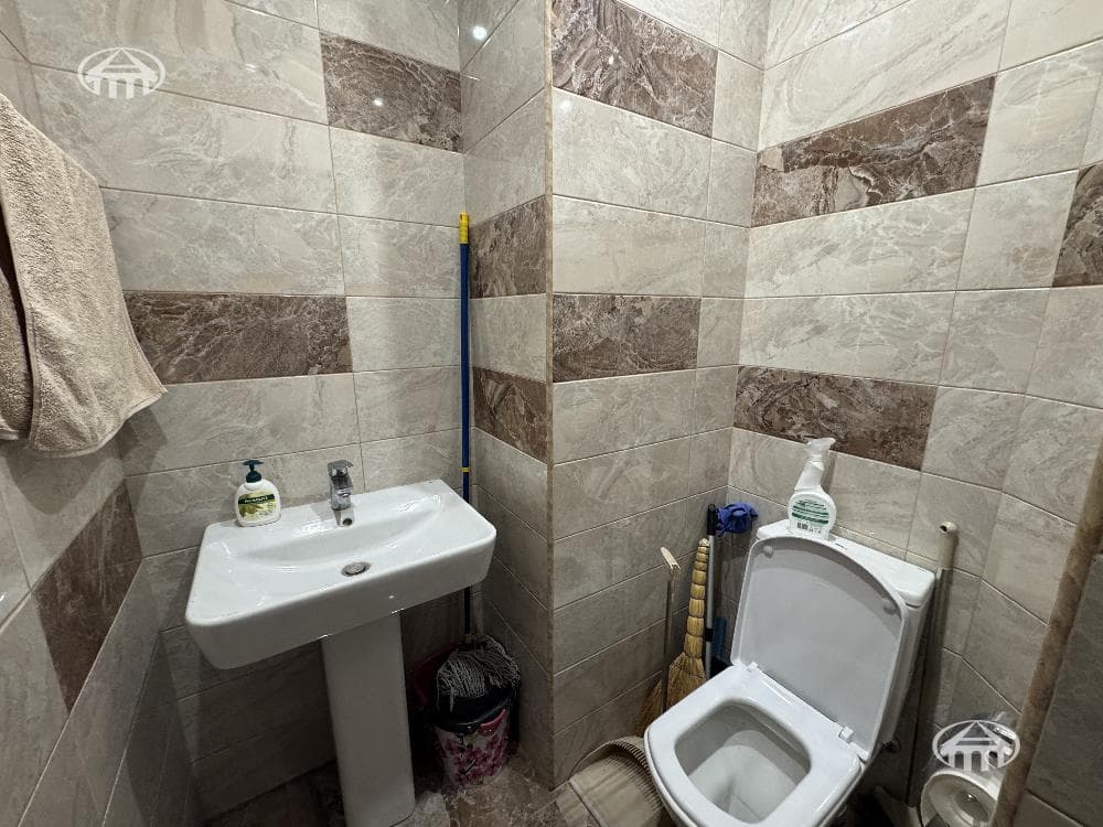 Квартира · 4 комн. · 91 м² · Кентрон