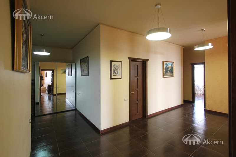 Квартира · 4 комн. · 185 м² · Арабкир — фото 28 из 29