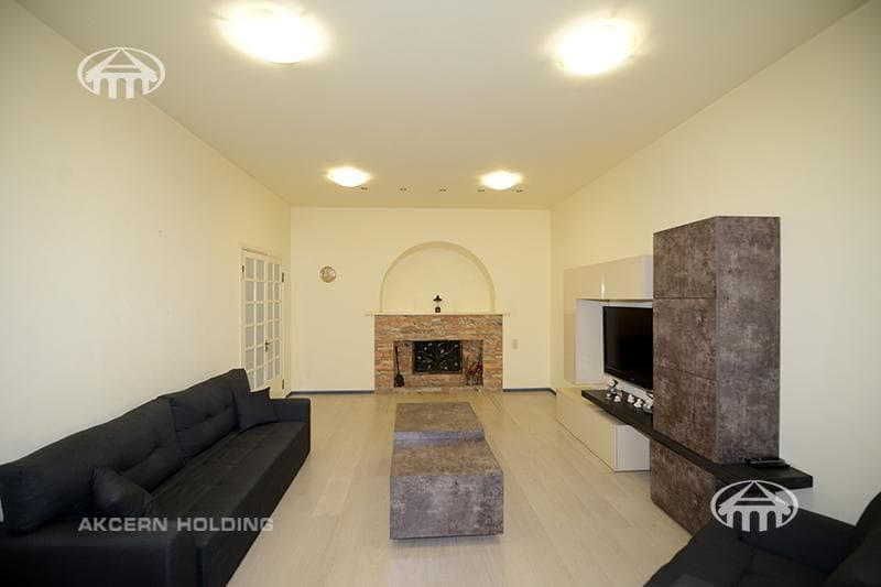 Квартира · 3 комн. · 78 м² · Кентрон