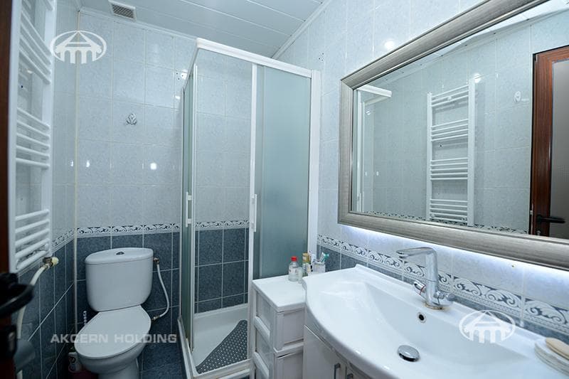 Особняк · 6 комн. · 480 м² · Аджапняк