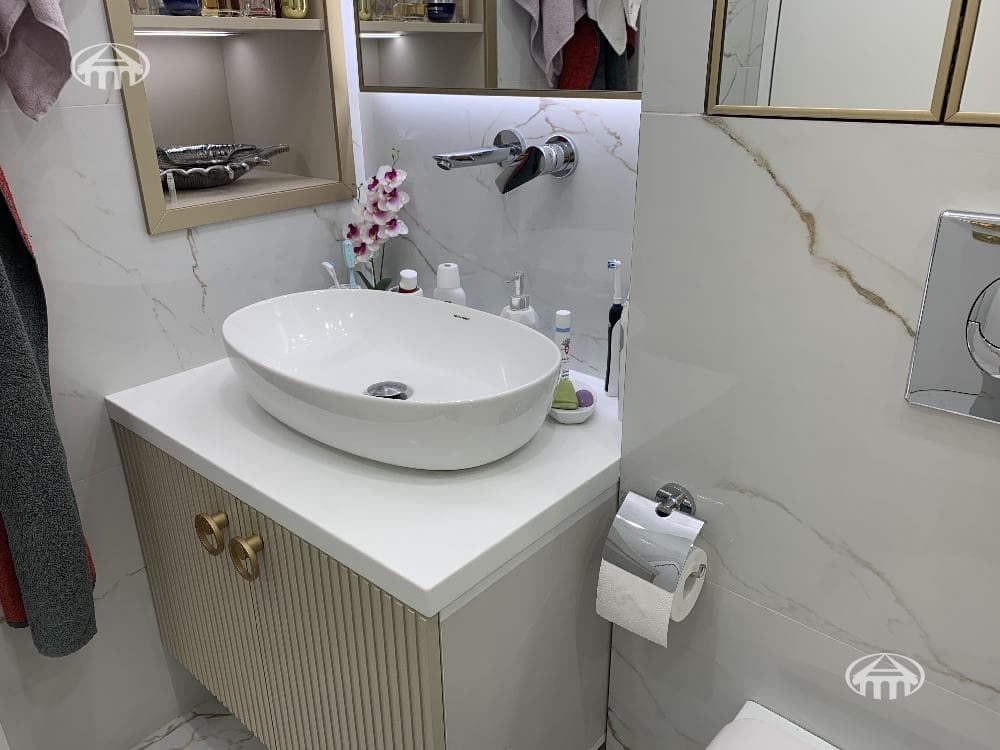 Apartment · 3 rooms · 133 m² · Kentron