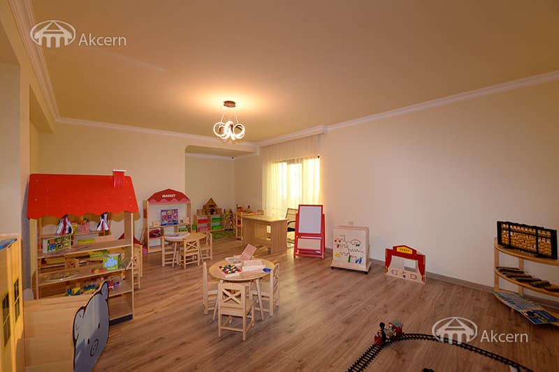 Առանձնատուն · 6 սեն. · 650 մ² · Աջափնյակ