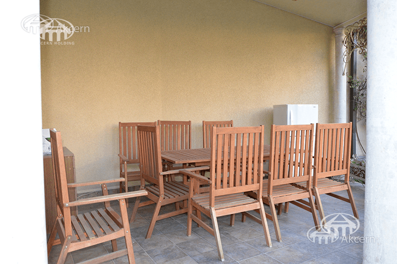 Mansion · 5 rooms · 379 m² · Arabkir