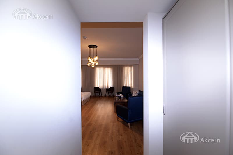 Hotel · 1,000 m² · Kentron