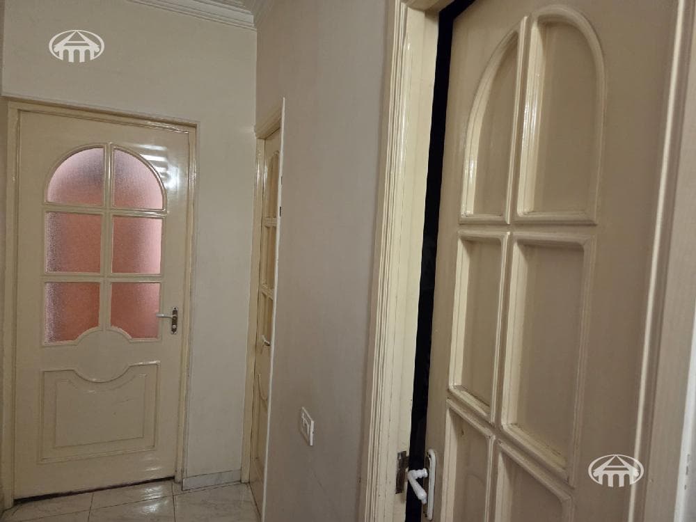 Apartment · 2 rooms · 74 m² · Kentron