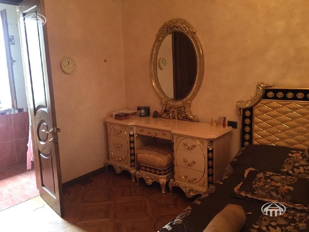 Mansion · 7 rooms · 664 m² · Nork-Marash