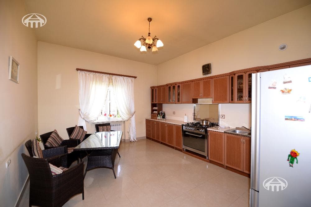 Mansion · 9 rooms · 934 m² · Nork-Marash