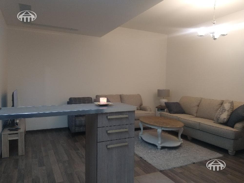 Квартира · 3 комн. · 97 м² · Кентрон