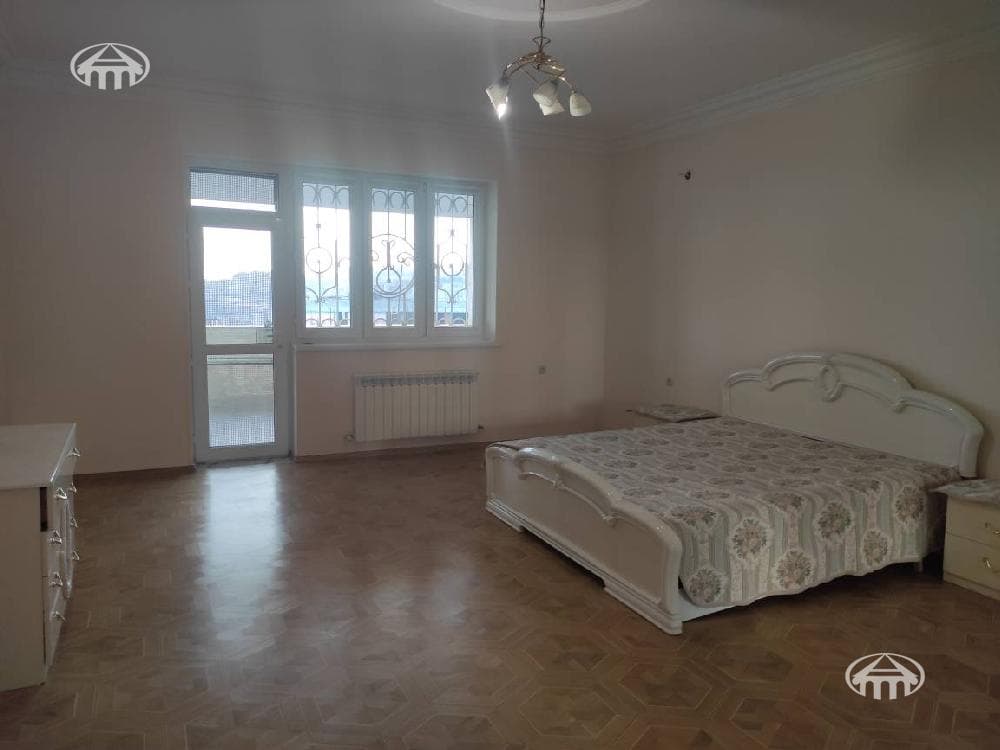 Գրասենյակ · 732 մ² · Նորք-Մարաշ