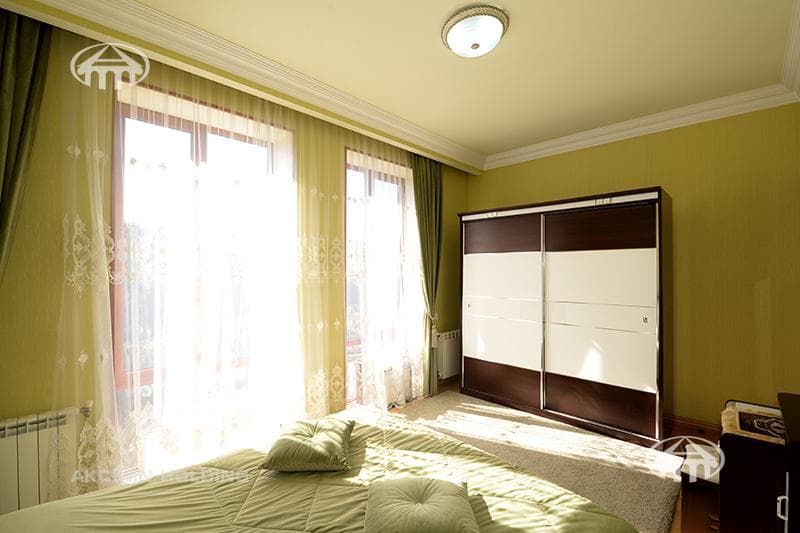 Особняк · 7 комн. · 575 м² · Давташен