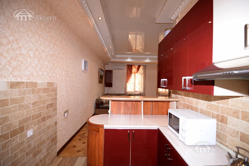 Apartment · 2 rooms · 55 m² · Kentron