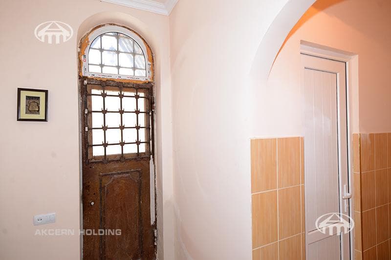 Mansion · 5 rooms · 368 m² · Ghazaravan