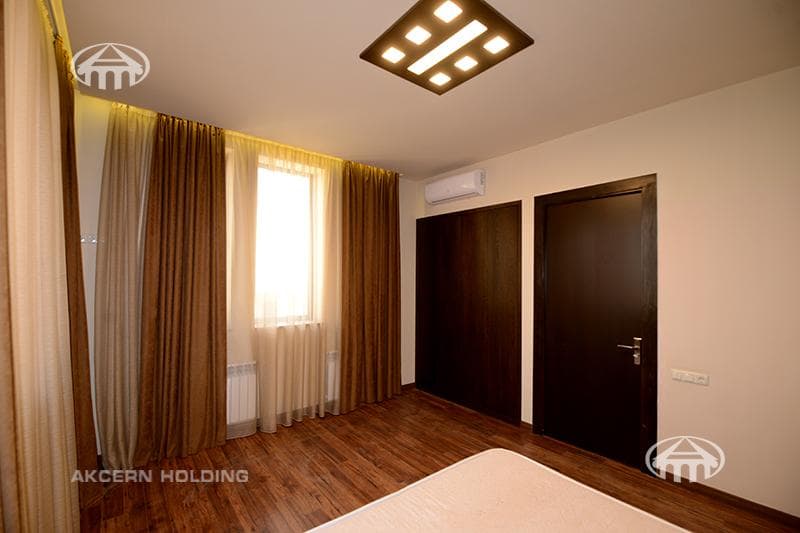 Mansion · 5 rooms · 388 m² · Arabkir