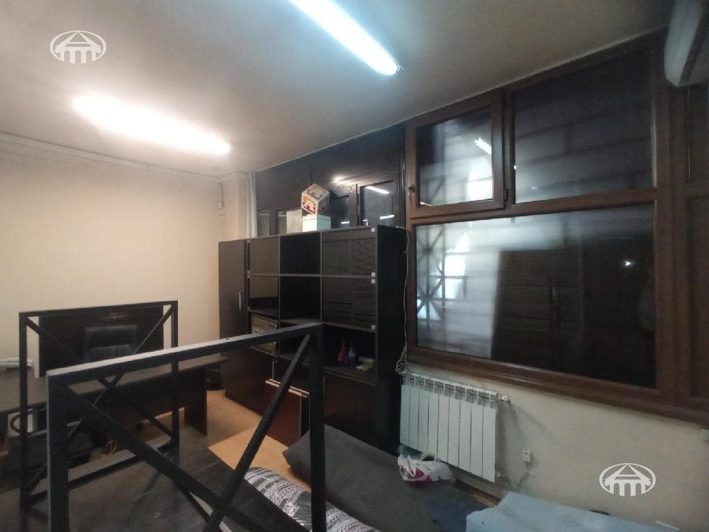 Office · 309 m² · Kentron