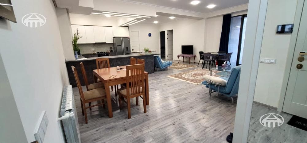 Квартира · 4 комн. · 107 м² · Арабкир