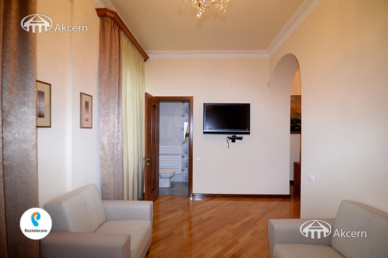 Առանձնատուն · 6 սեն. · 863 մ² · Նորք-Մարաշ