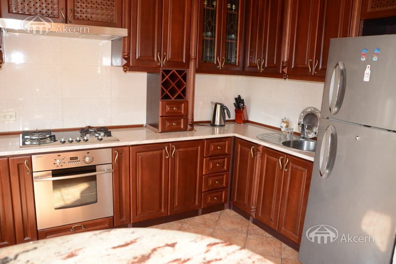 Apartment · 2 rooms · 74 m² · Kentron